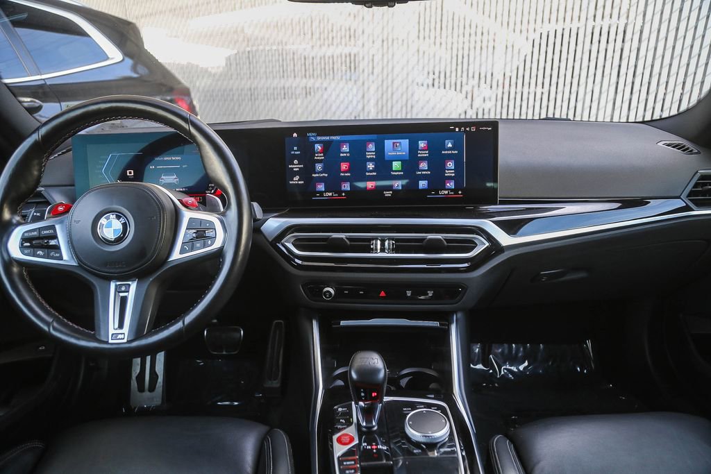 Used 2023 BMW M2 image 9