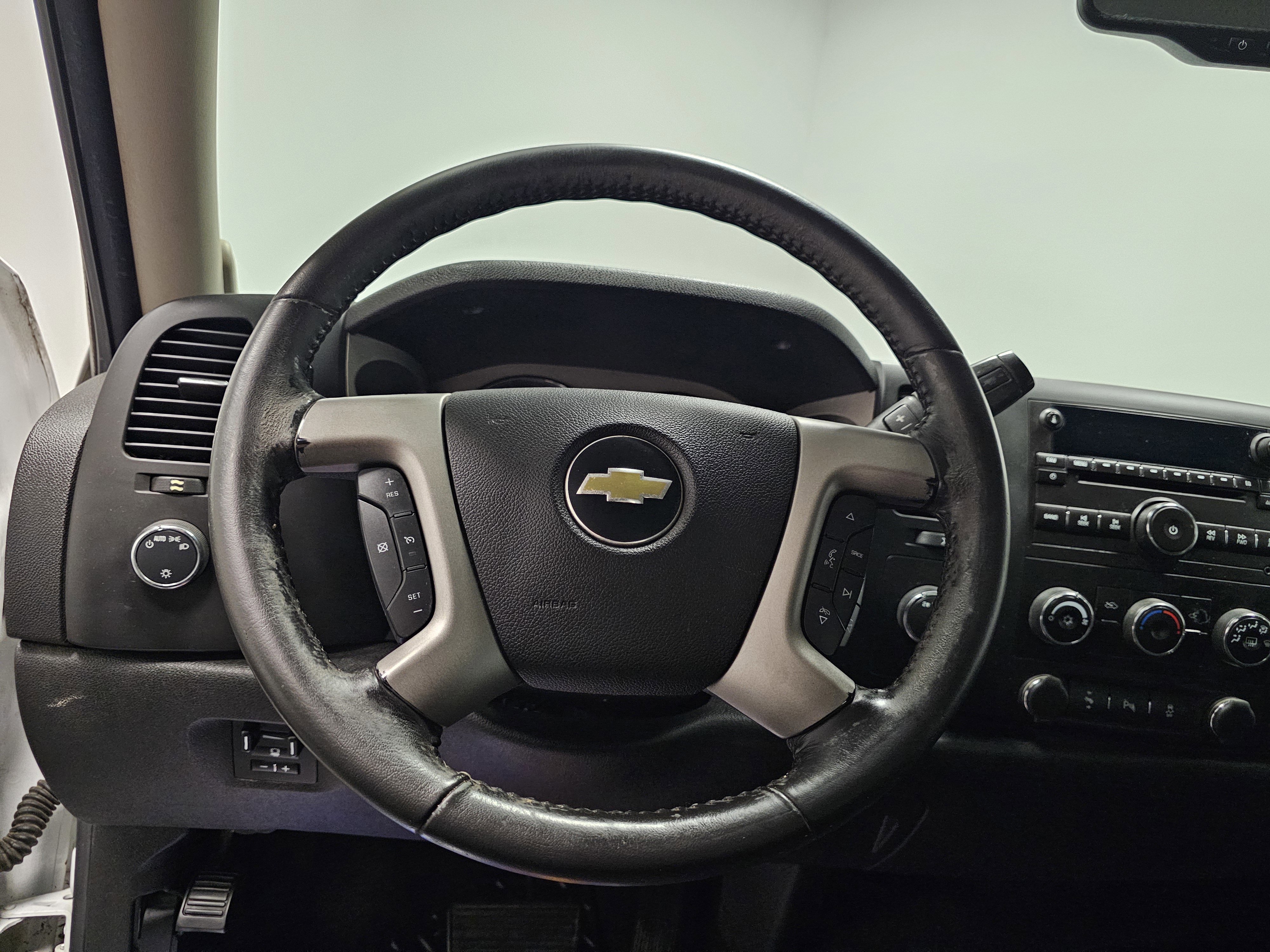 Used 2013 Chevrolet Silverado 2500 LT w/ Convenience Package AWD/4WD image 20