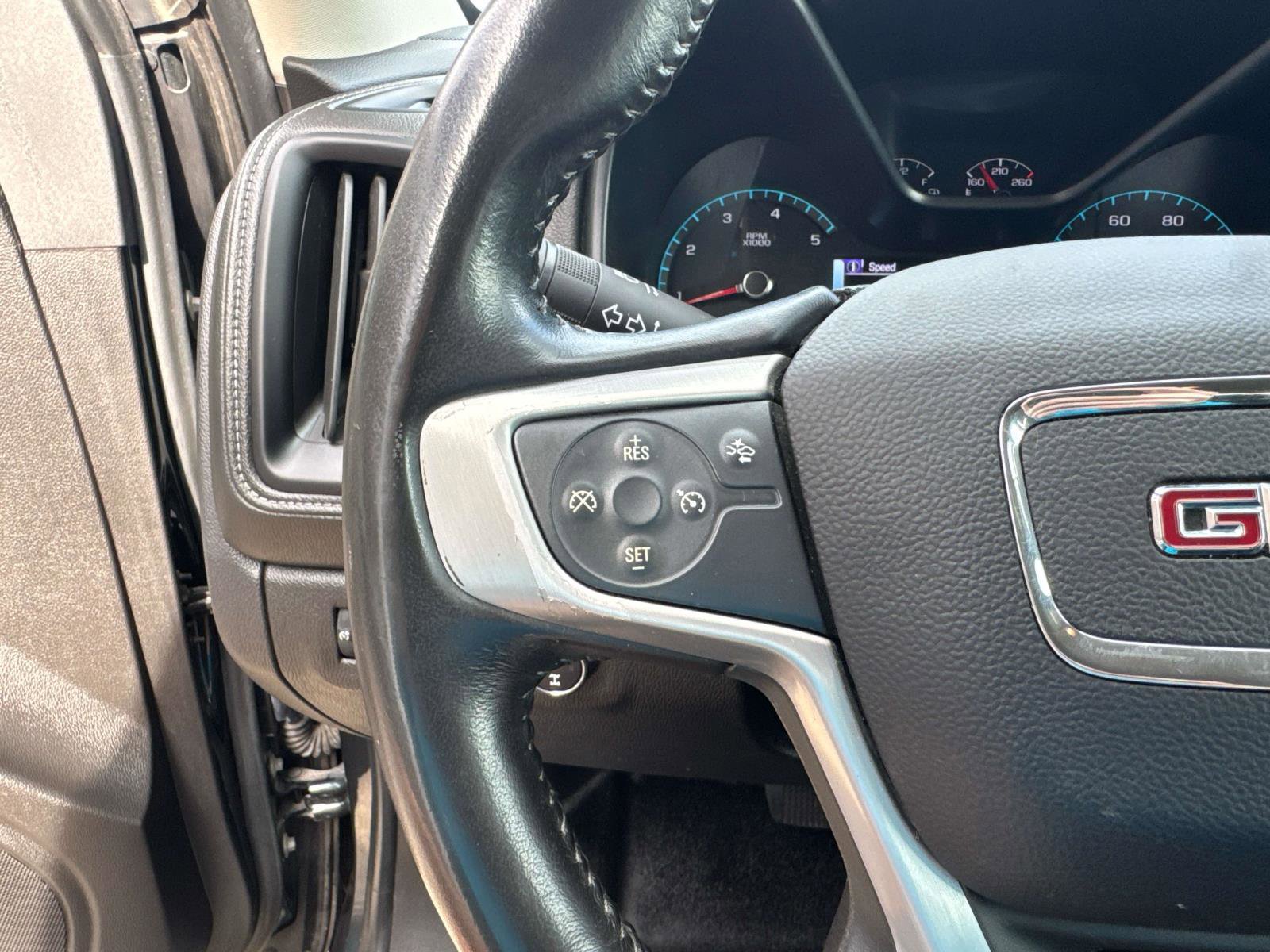 Used 2017 GMC Canyon SLT w/ Driver Alert Package image 21