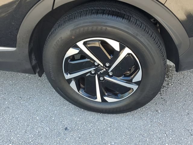 Certified 2023 Kia Sportage LX AWD/4WD image 5