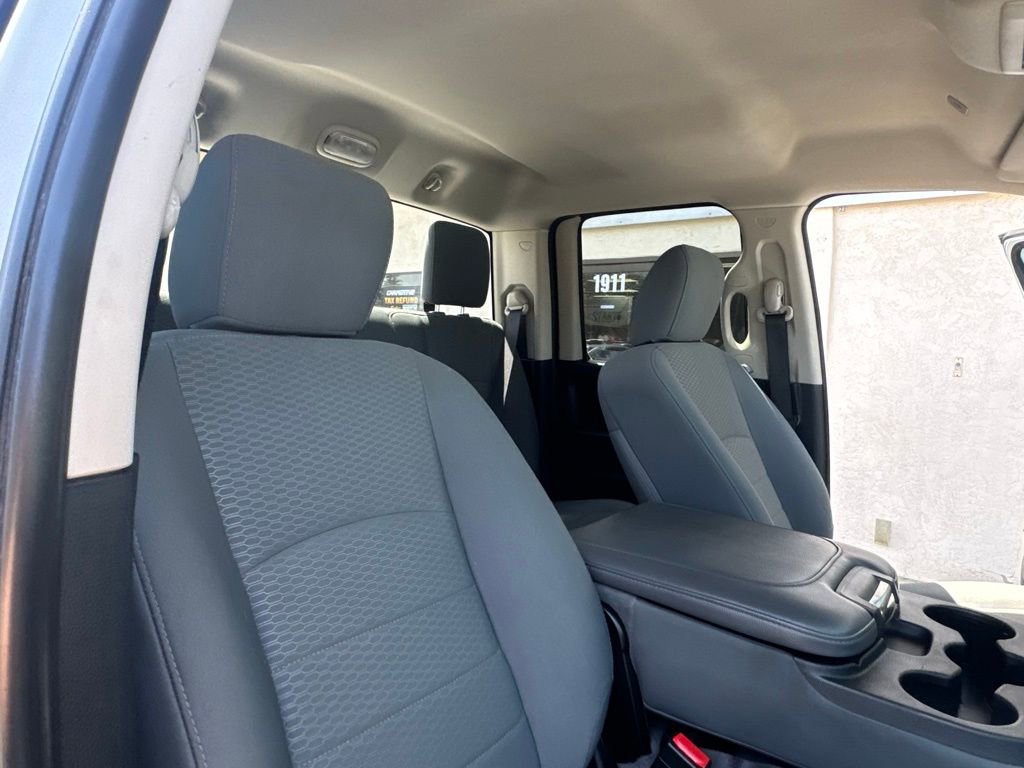 Used 2018 RAM 1500 Express image 27