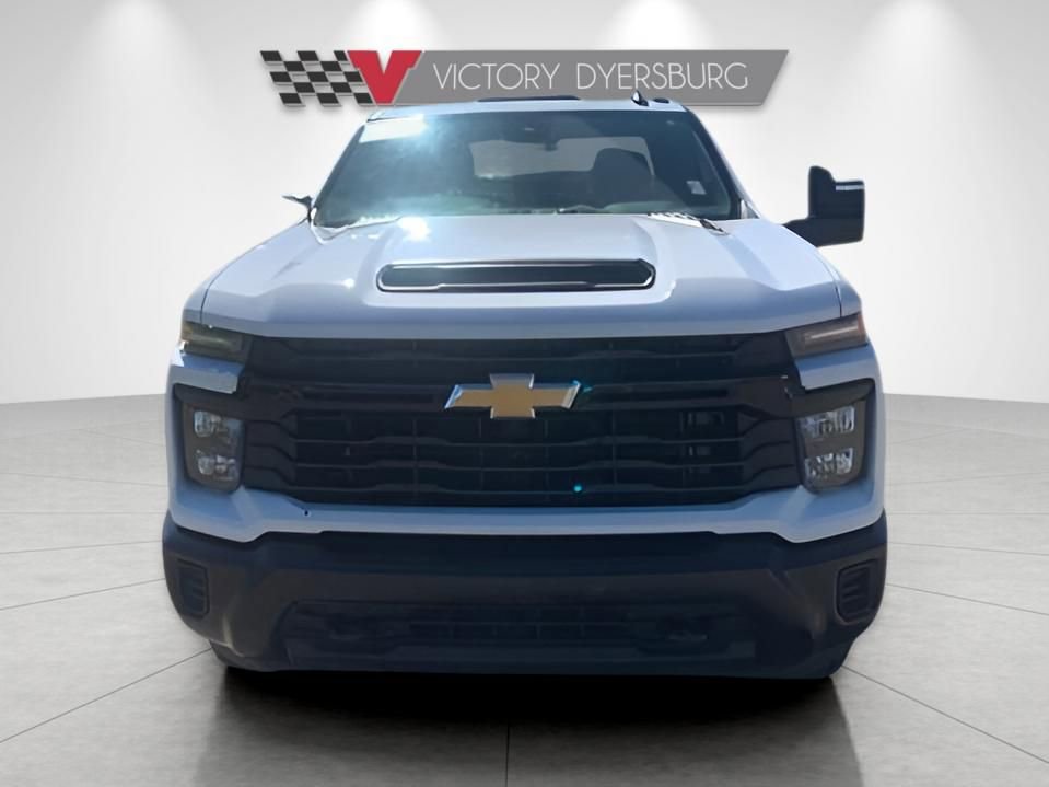 Used 2024 Chevrolet Silverado 2500 W/T image 3