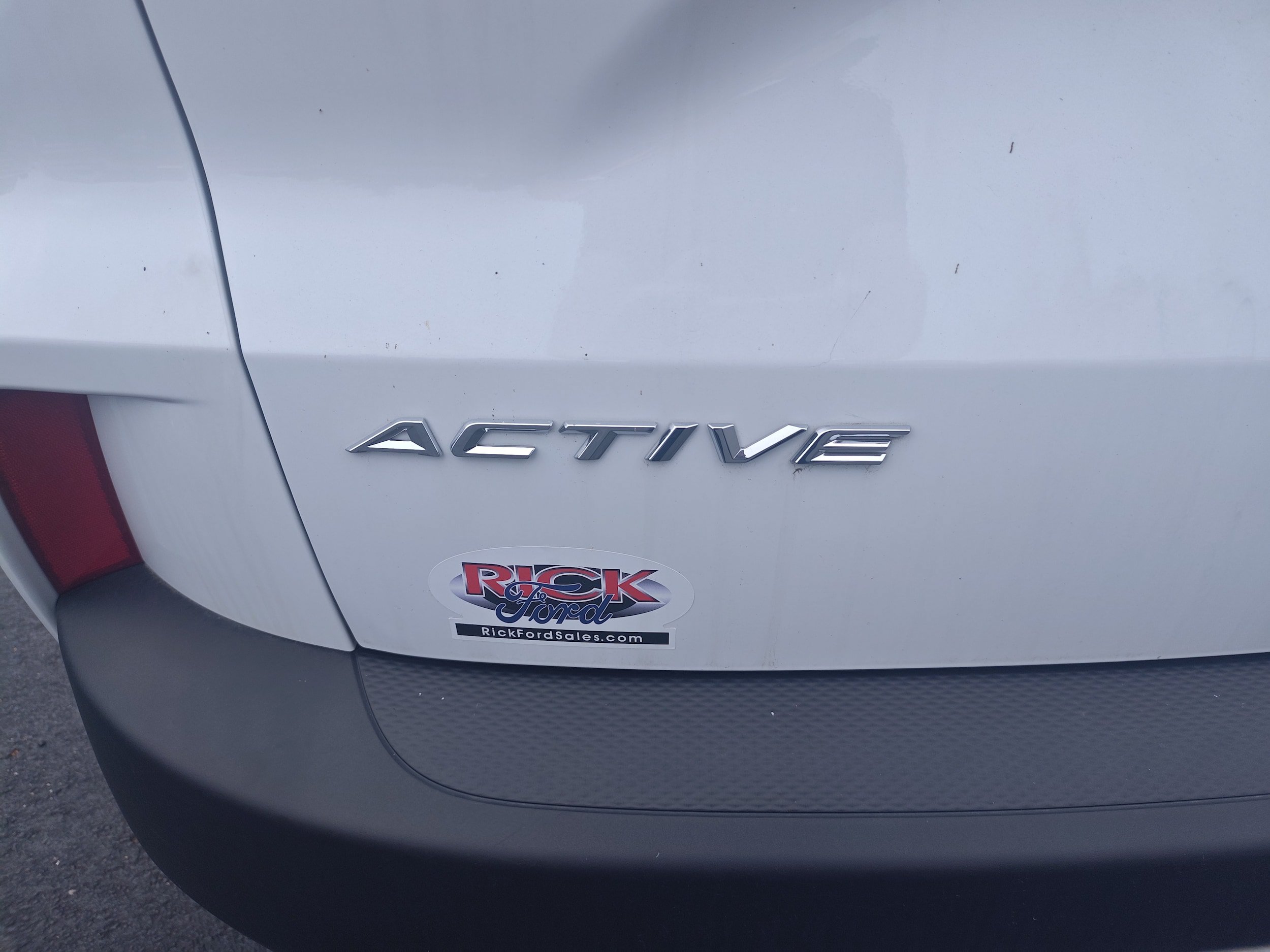 Used 2023 Ford Escape Active FWD image 6