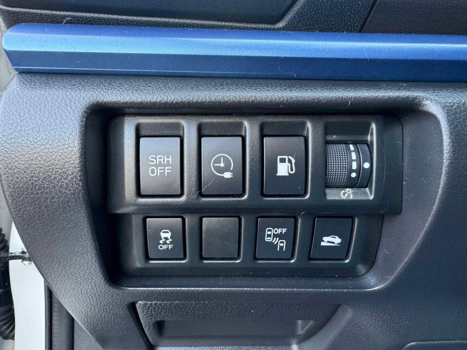 Used 2023 Subaru Crosstrek Hybrid w/ Moonroof Package w/Navigation AWD/4WD image 22