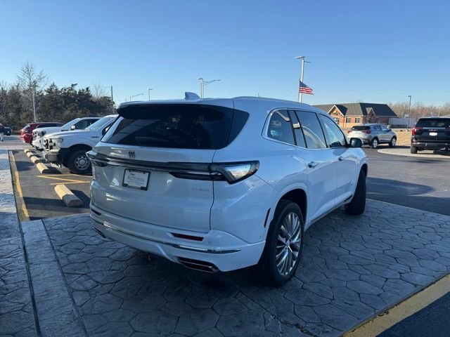 New 2026 Buick Enclave Avenir w/ Super Cruise Package AWD/4WD image 4