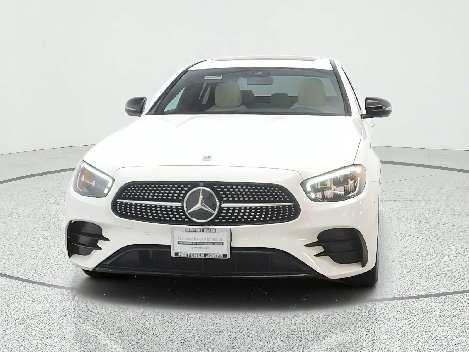 Used 2021 Mercedes-Benz E 350 Sedan image 2
