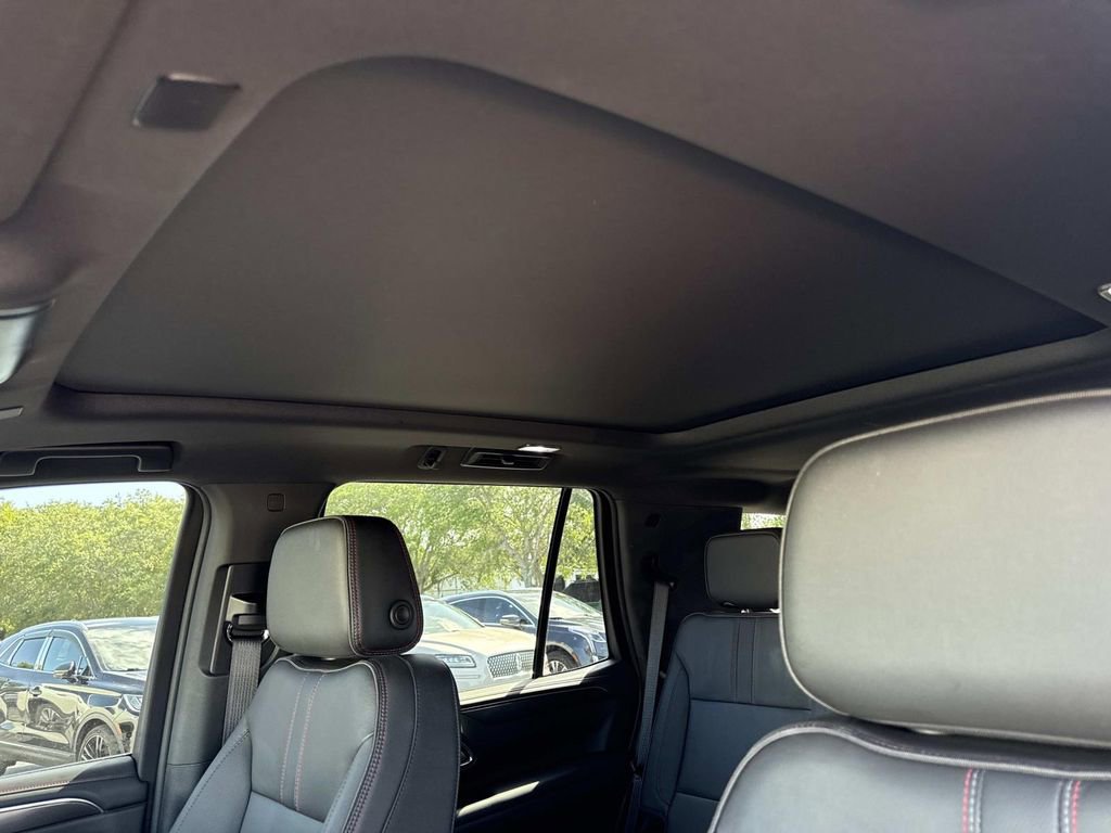 Used 2022 Chevrolet Tahoe RST w/ Luxury Package image 33