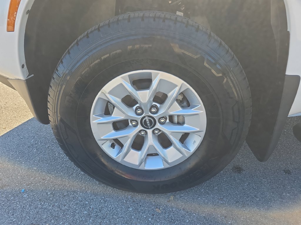 Certified 2026 Nissan Frontier S w/ Tow Package AWD/4WD image 6
