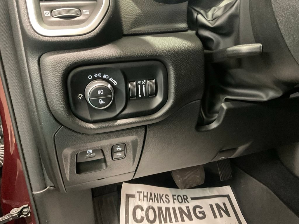 Used 2025 RAM 1500 Big Horn AWD/4WD image 10