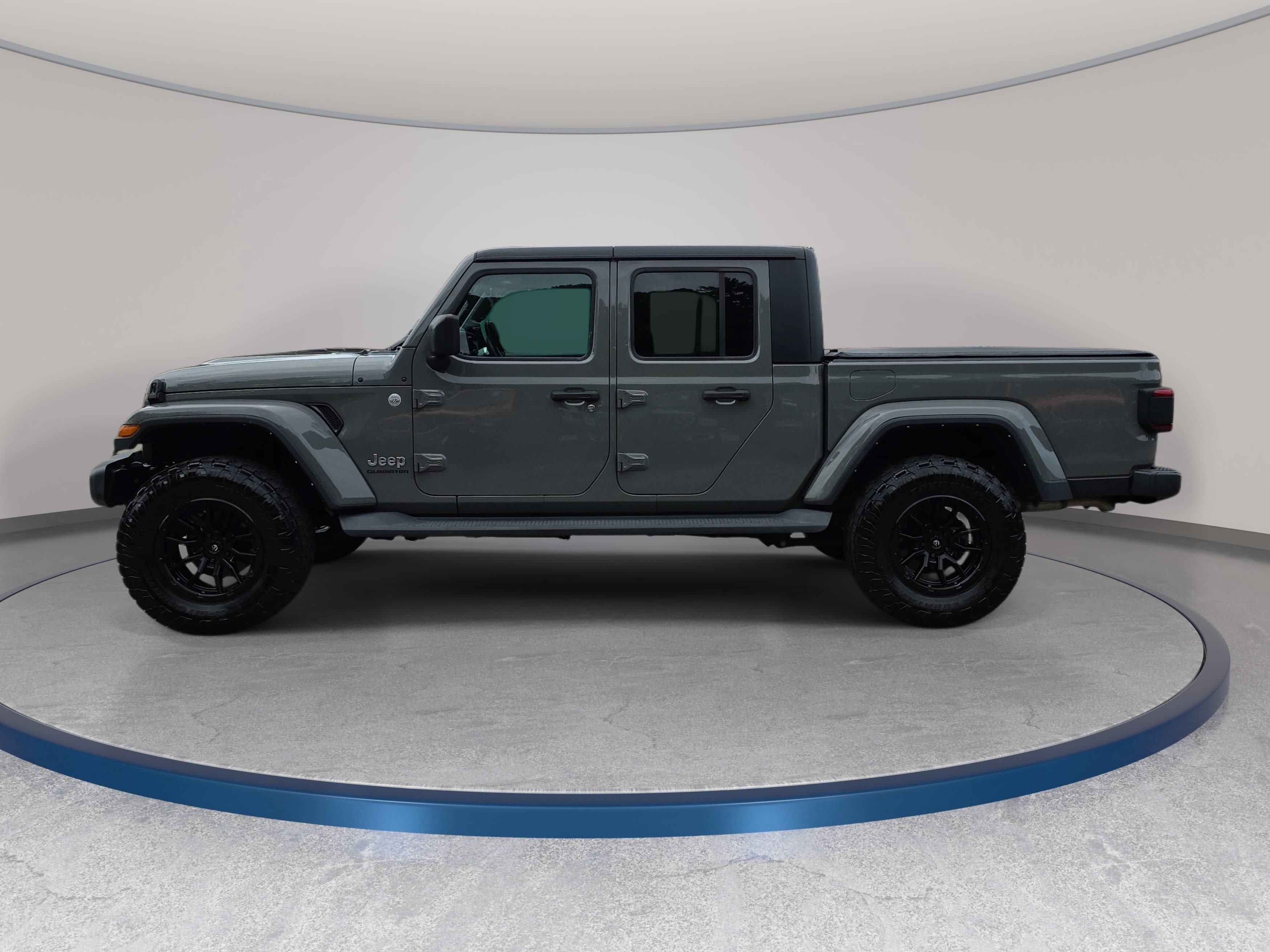 Certified 2022 Jeep Gladiator Overland w/ Popular Equipment Package AWD/4WD image 8