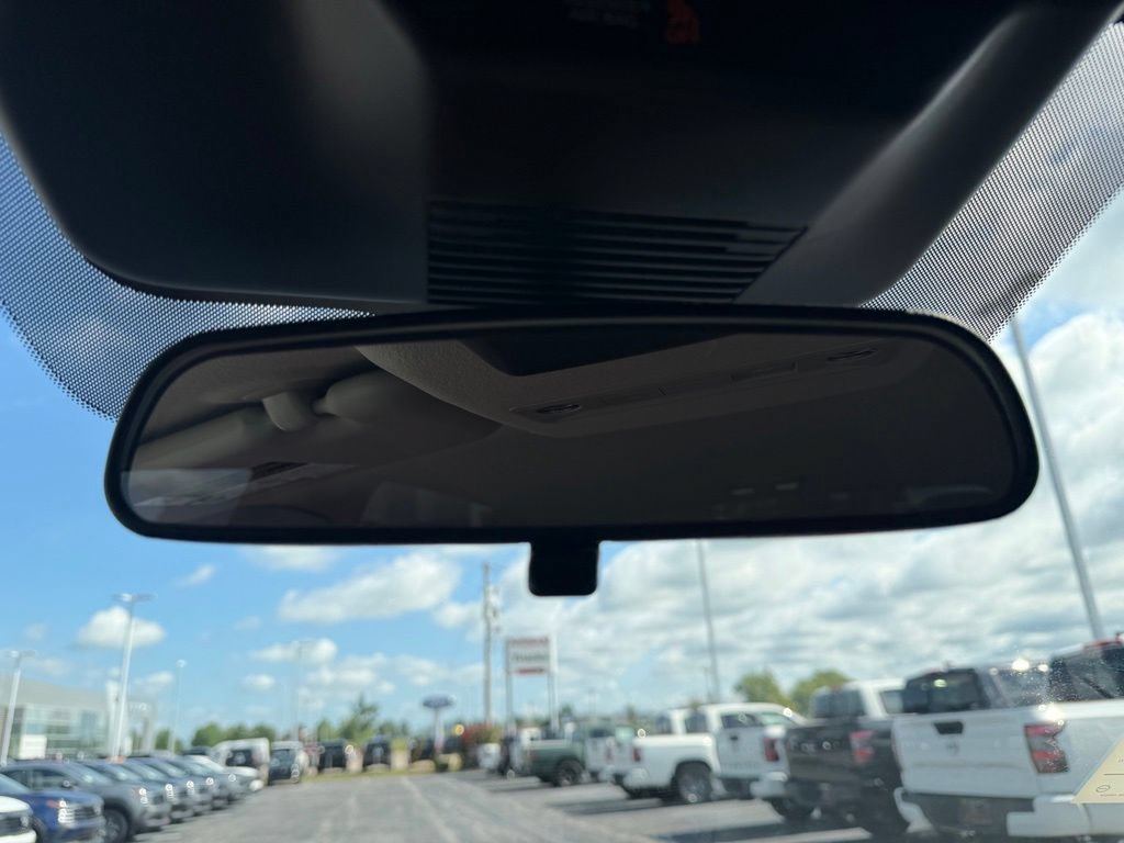 New 2026 Nissan Kicks SV w/ Cold Weather Package FWD image 28