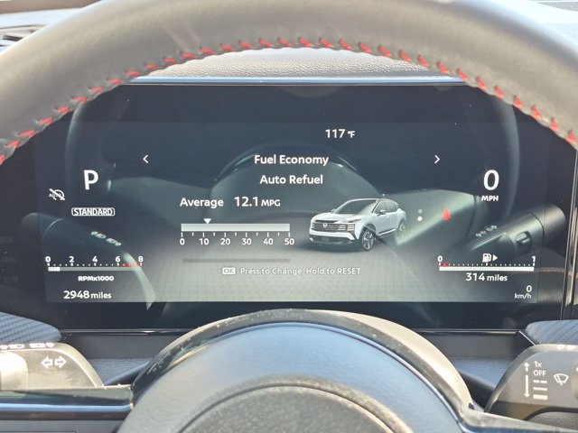 Used 2025 Nissan Kicks SR FWD image 11