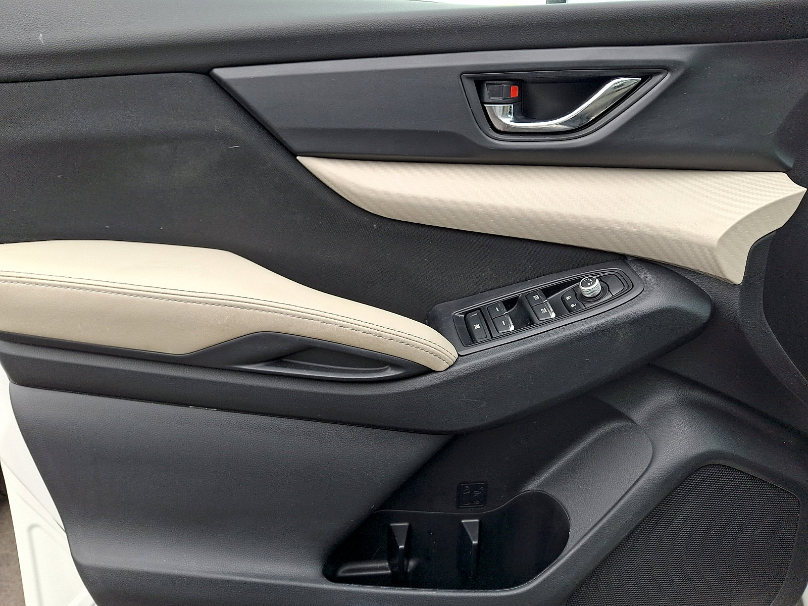 Used 2021 Subaru Ascent Premium w/ Sport Package image 15