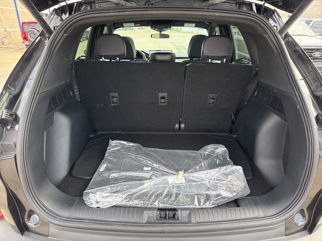 Certified 2025 Ford Escape ST-Line Select w/ Tech Pack #2 image 12