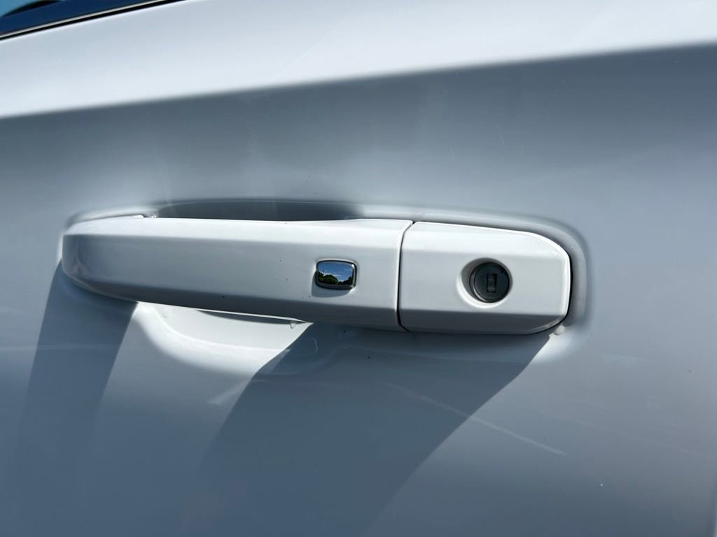 Certified 2022 Chevrolet Tahoe LT w/ Luxury Package RWD image 23