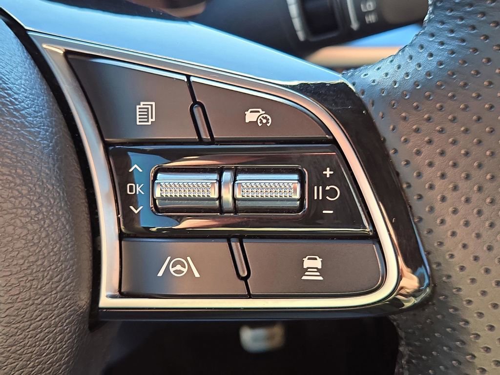 Certified 2023 Kia Forte GT-Line w/ GT-Line Premium Package image 29