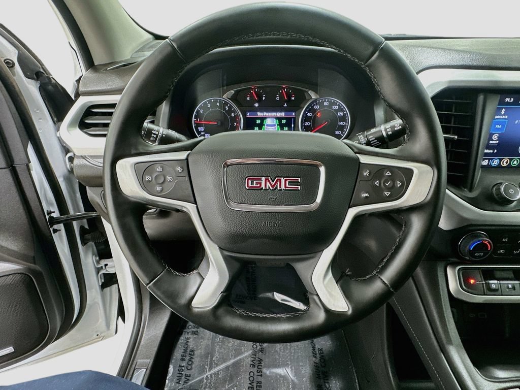 Used 2023 GMC Acadia SLT AWD/4WD image 11