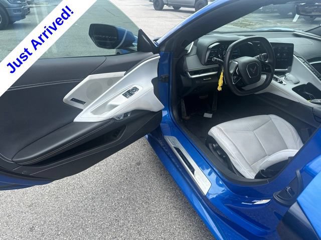 Used 2022 Chevrolet Corvette Stingray Preferred Cpe w/ 2LT RWD image 9
