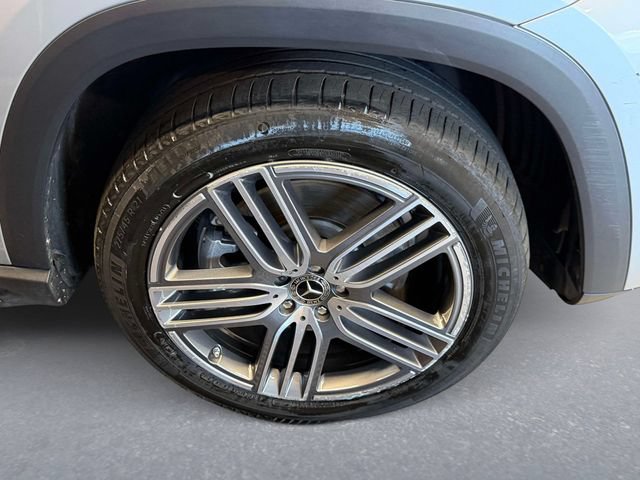 Used 2022 Mercedes-Benz GLS 450 4MATIC image 7
