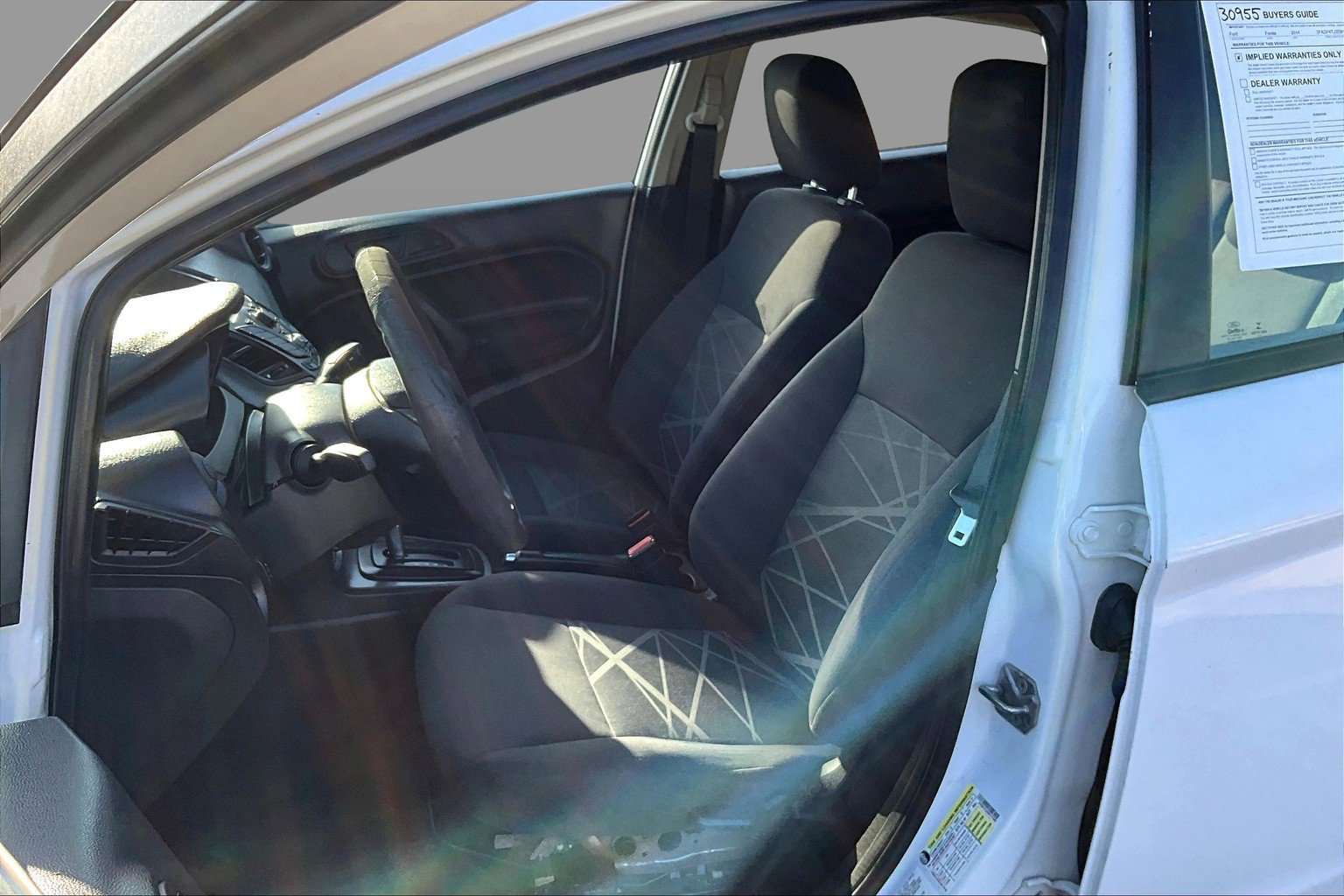 Used 2014 Ford Fiesta S image 22