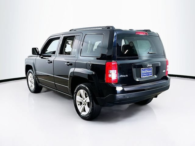 Used 2014 Jeep Patriot Latitude w/ Sun/Sound Group AWD/4WD image 6
