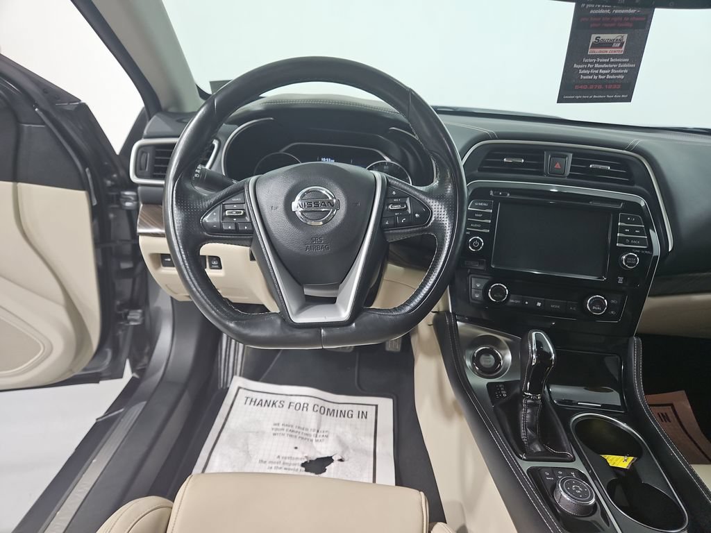 Used 2016 Nissan Maxima Platinum FWD image 14