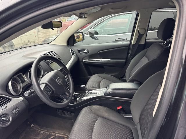 Used 2011 Dodge Journey Mainstreet w/ Safe & Sound Group AWD/4WD image 7