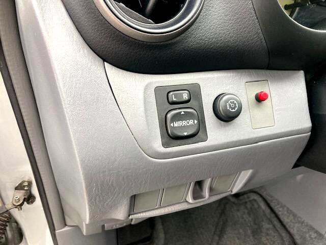 Used 2002 Toyota RAV4 2WD image 16