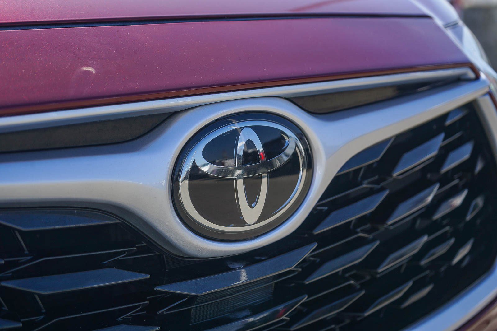 Used 2021 Toyota Highlander LE image 12