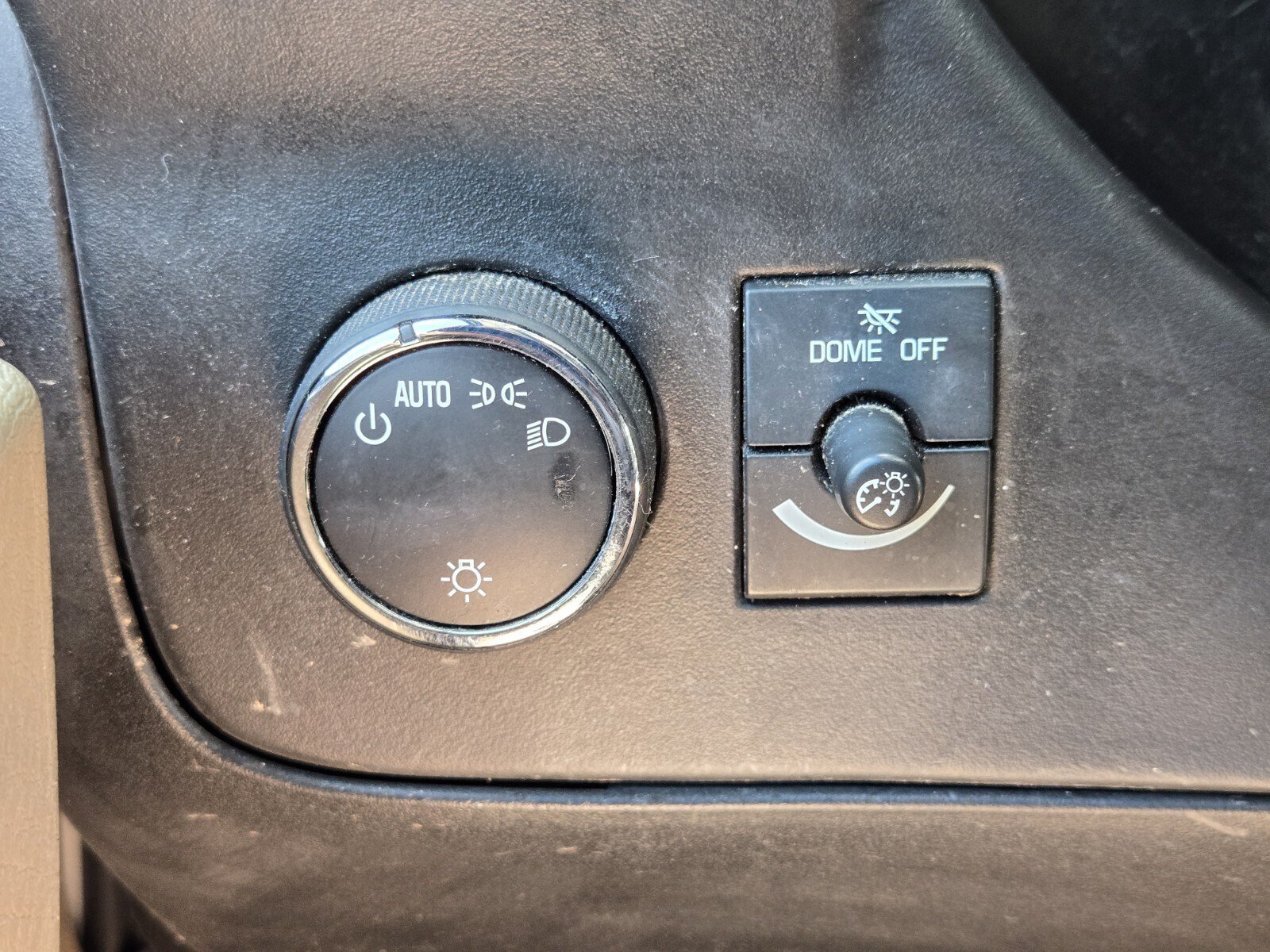 Used 2015 GMC Savana 2500 RWD image 19