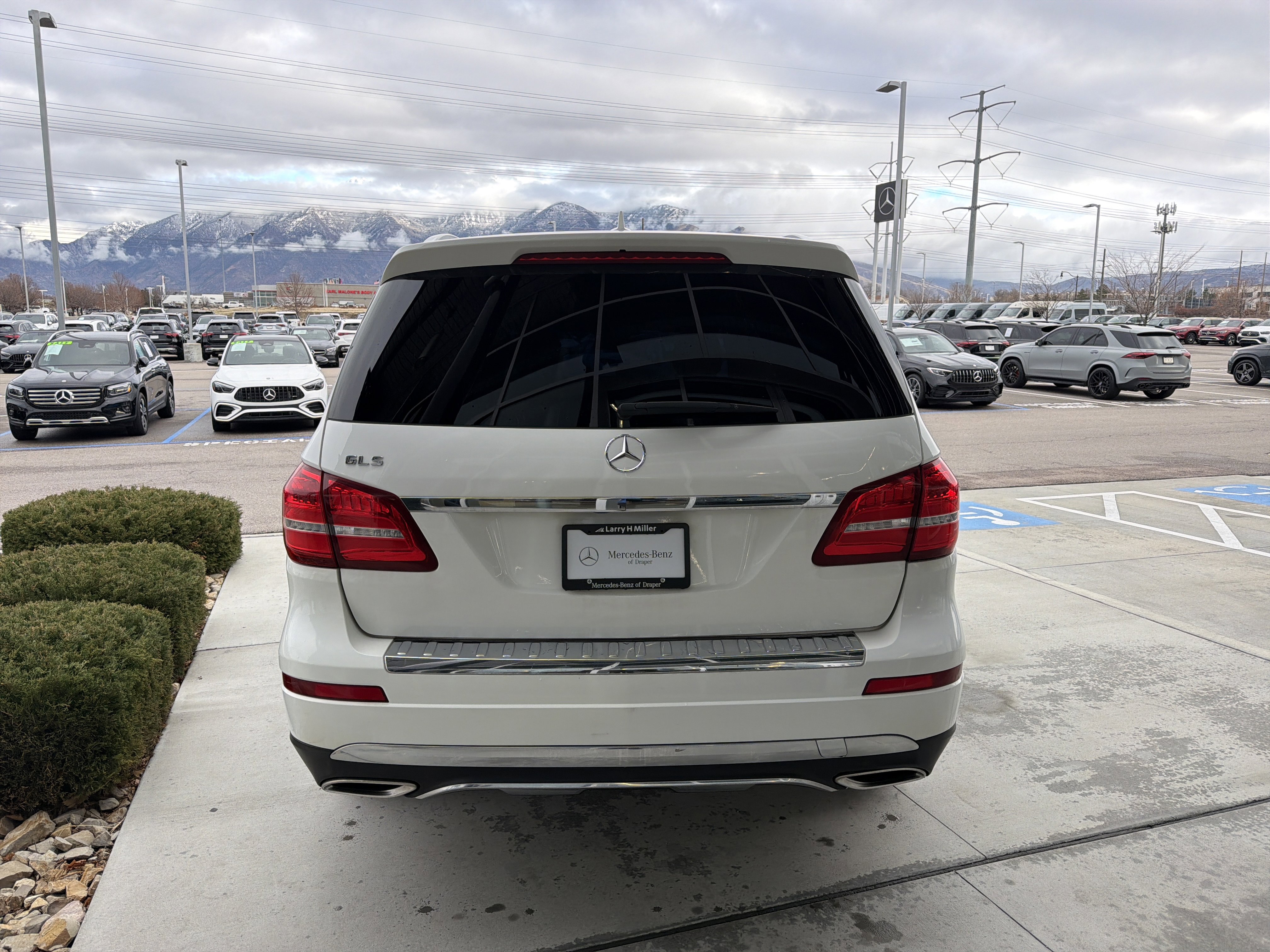 Used 2018 Mercedes-Benz GLS 450 4MATIC image 6