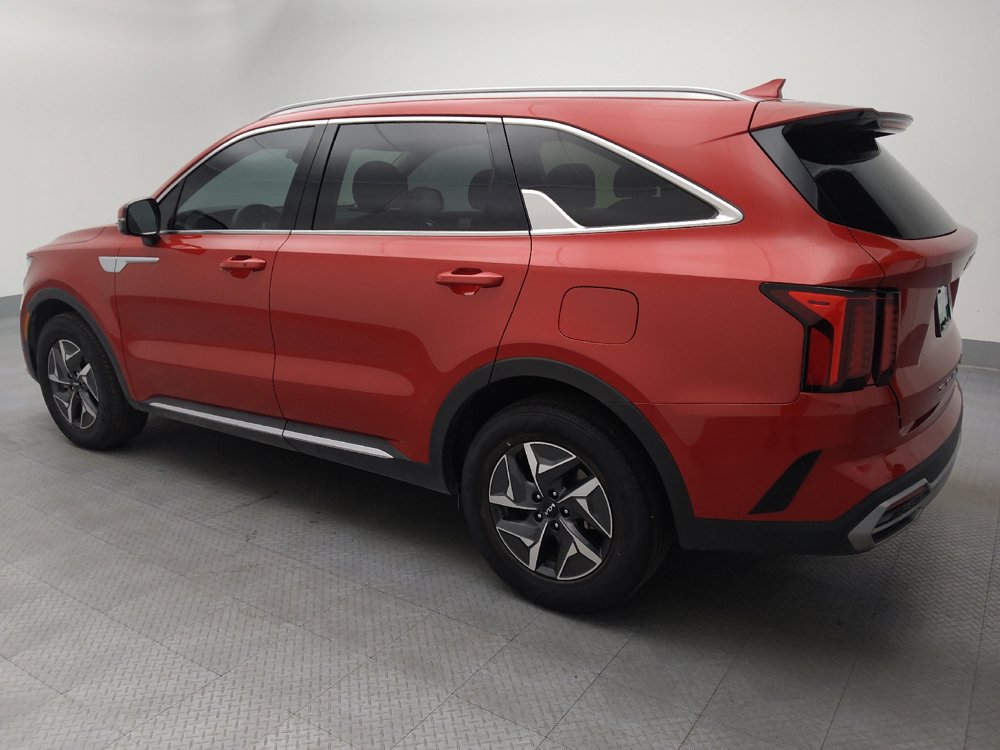 Used 2022 Kia Sorento S FWD image 3