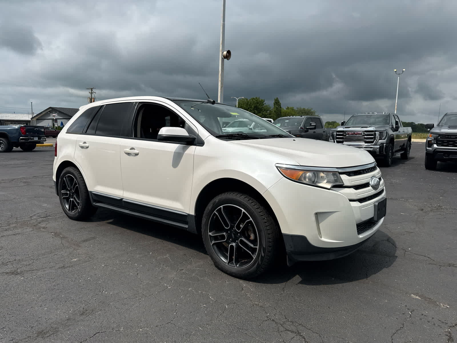 Used 2013 Ford Edge SEL FWD image 7