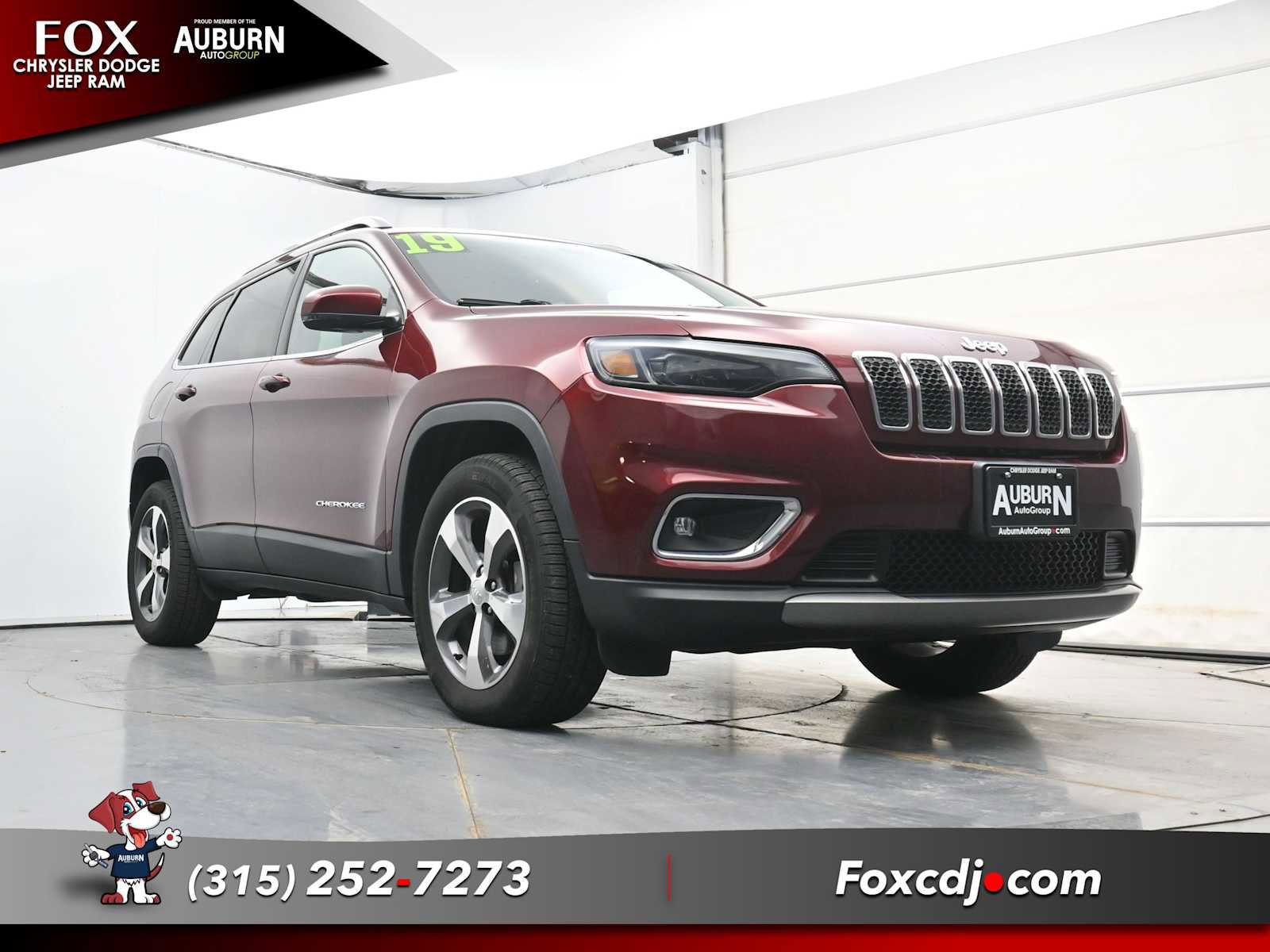 Used 2019 Jeep Cherokee Limited AWD/4WD image 16