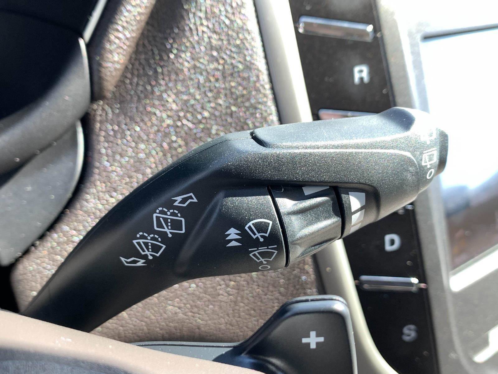 Used 2019 Lincoln MKC Premiere image 20