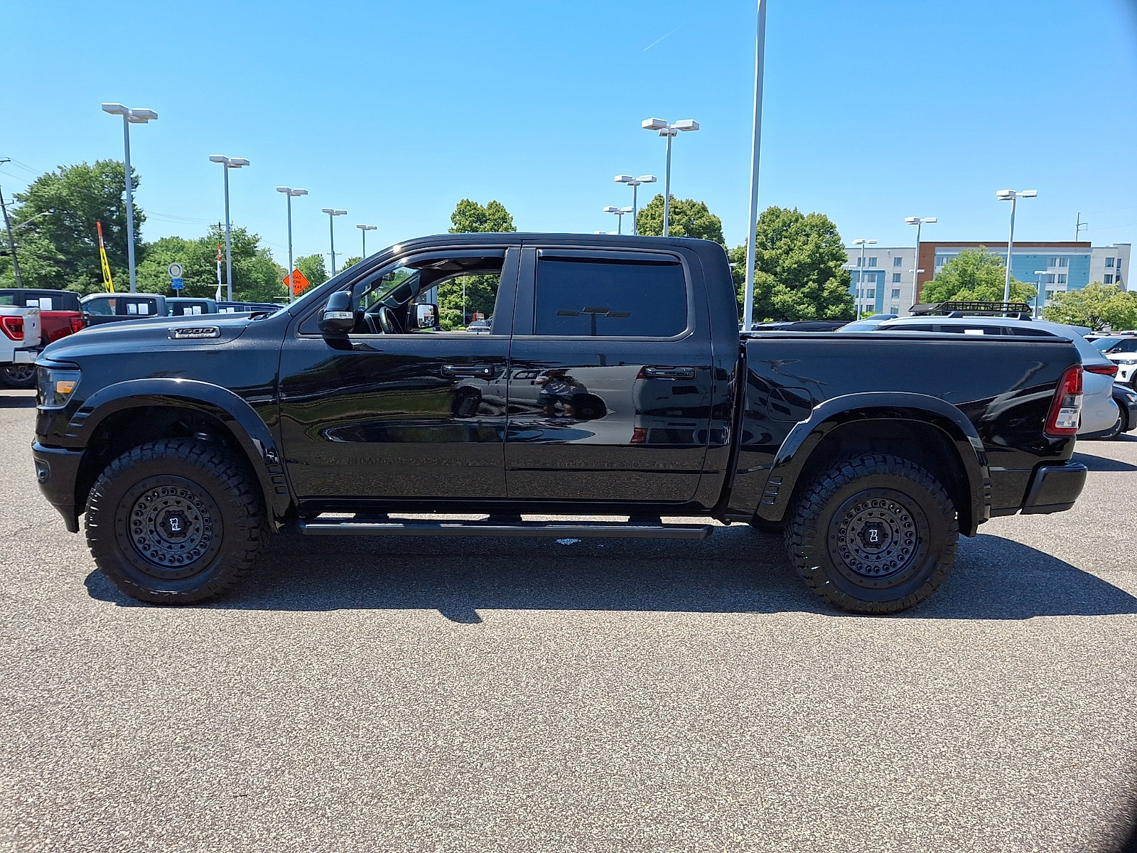 Used 2020 RAM 1500 Big Horn AWD/4WD image 6