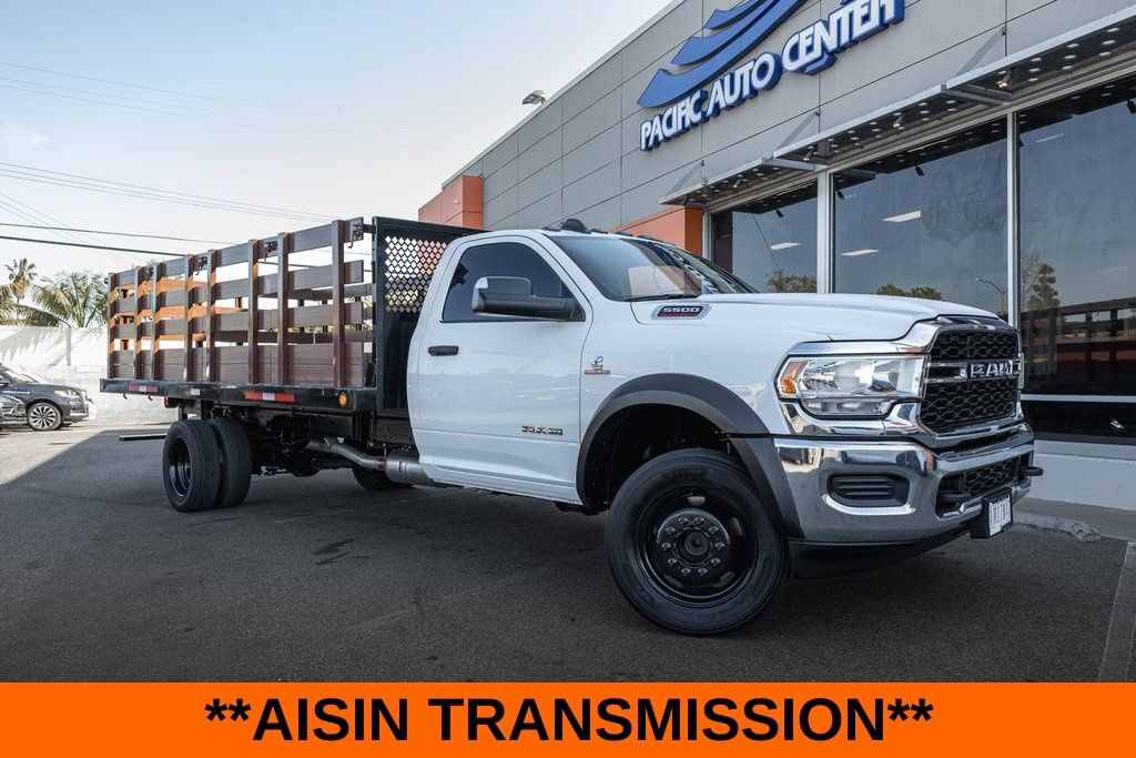 Used 2019 RAM 5500 Tradesman RWD image 2