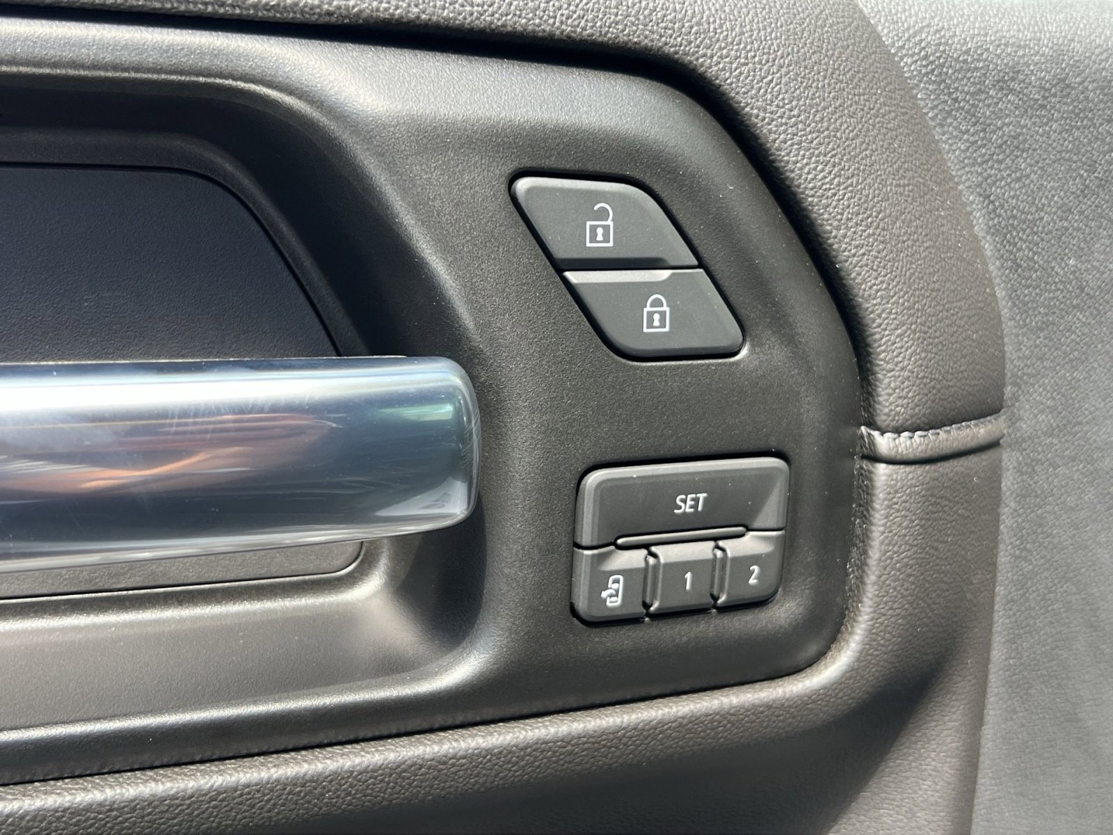 Used 2020 GMC Sierra 2500 Denali AWD/4WD image 29