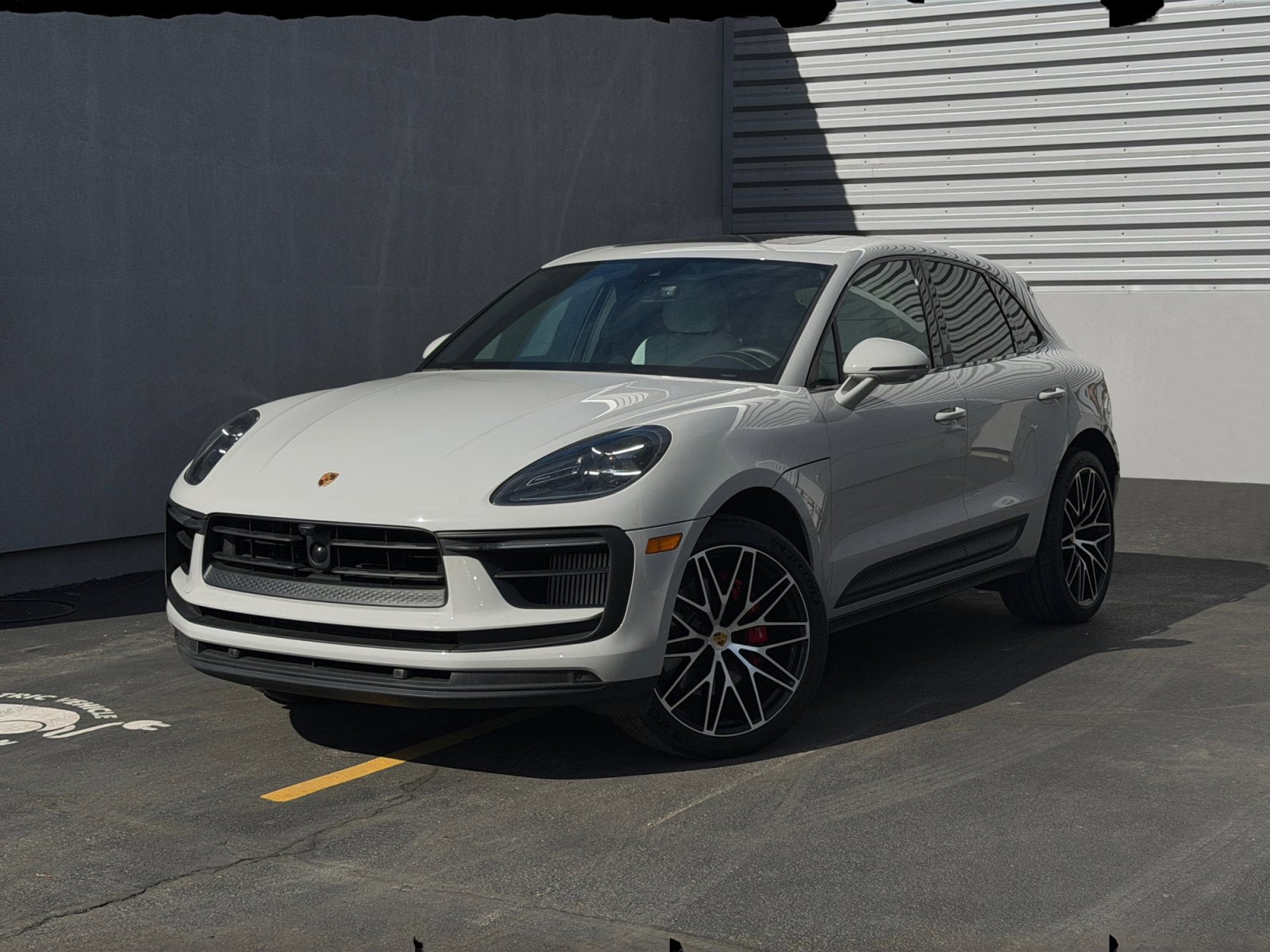 Certified 2025 Porsche Macan S