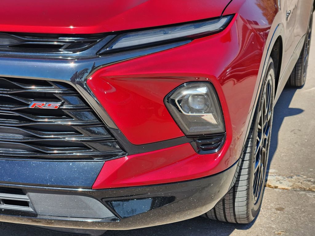 Used 2023 Chevrolet Blazer RS w/ Driver Confidence II Package image 8