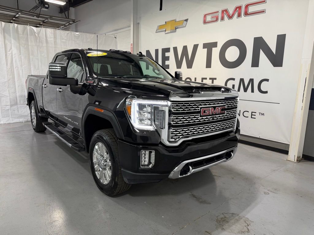Used 2022 GMC Sierra 2500 Denali image 2