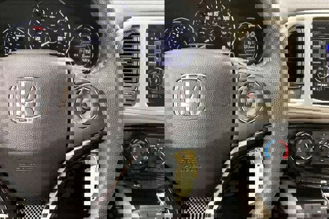 Used 2019 Honda HR-V LX image 23