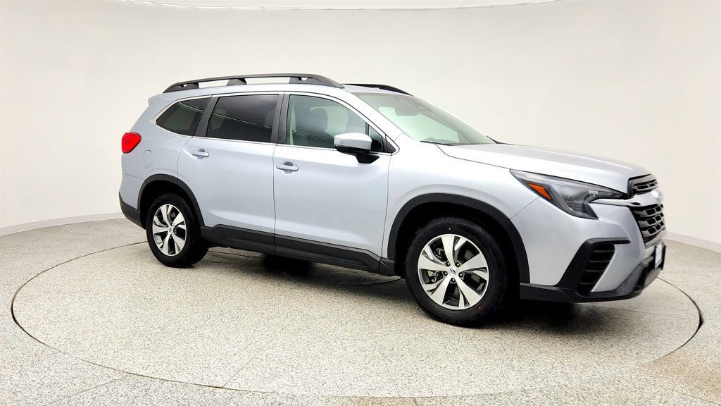 Used 2024 Subaru Ascent Premium w/ Convenience Package AWD/4WD image 3