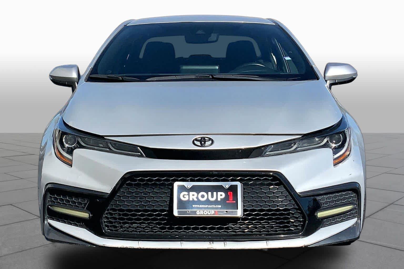 Used 2022 Toyota Corolla SE FWD image 4