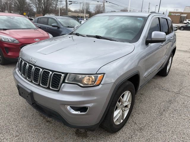 Used 2017 Jeep Grand Cherokee Laredo w/ Quick Order Package 23E AWD/4WD image 1