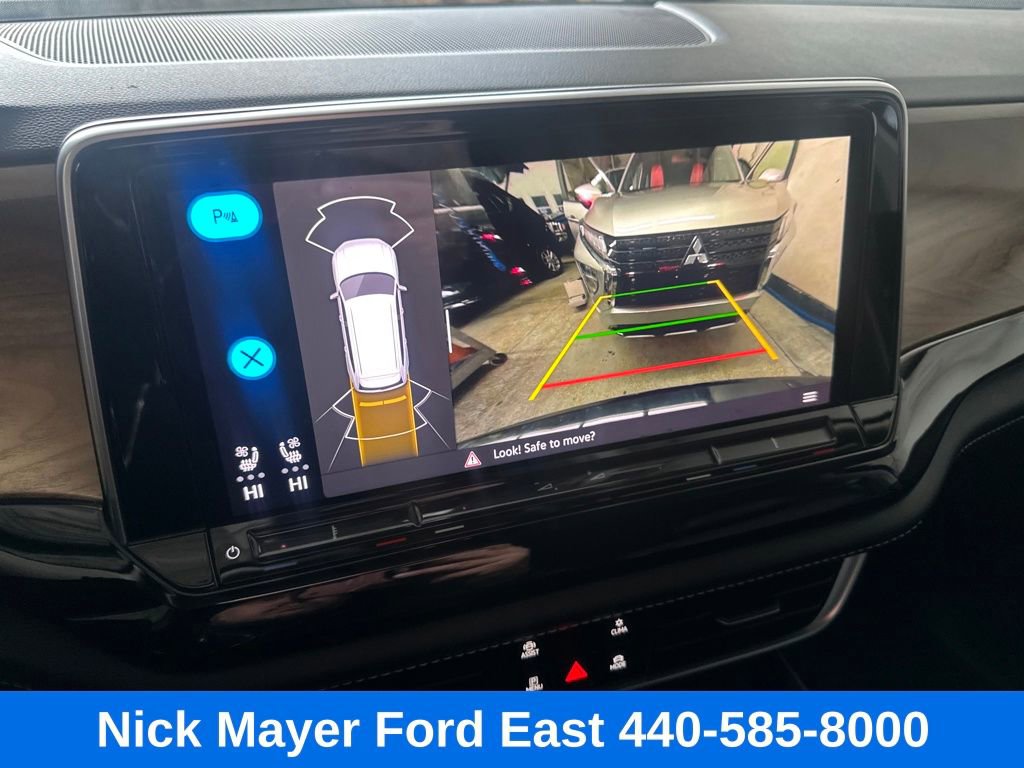 Used 2024 Volkswagen Atlas SE image 42