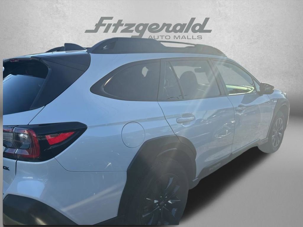 Used 2024 Subaru Outback Onyx Edition image 9