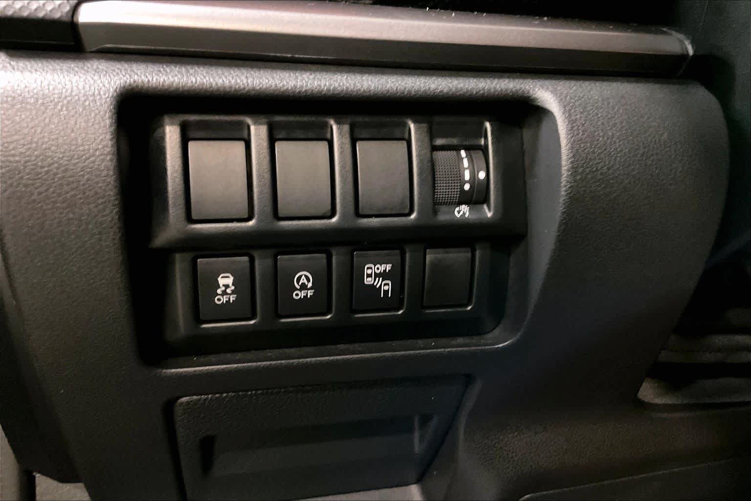 Used 2020 Subaru Forester Sport AWD/4WD image 34