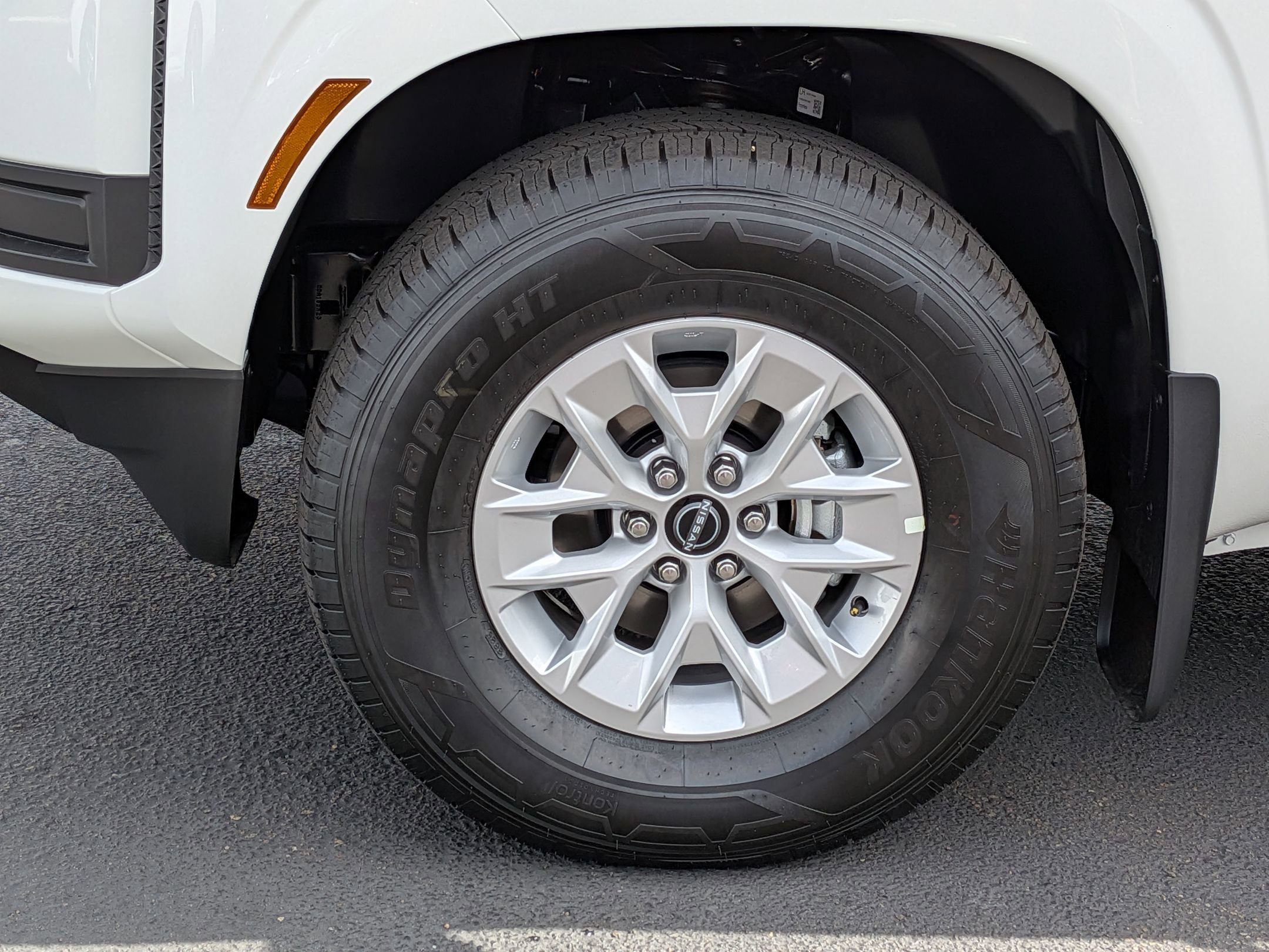 New 2026 Nissan Frontier S image 11