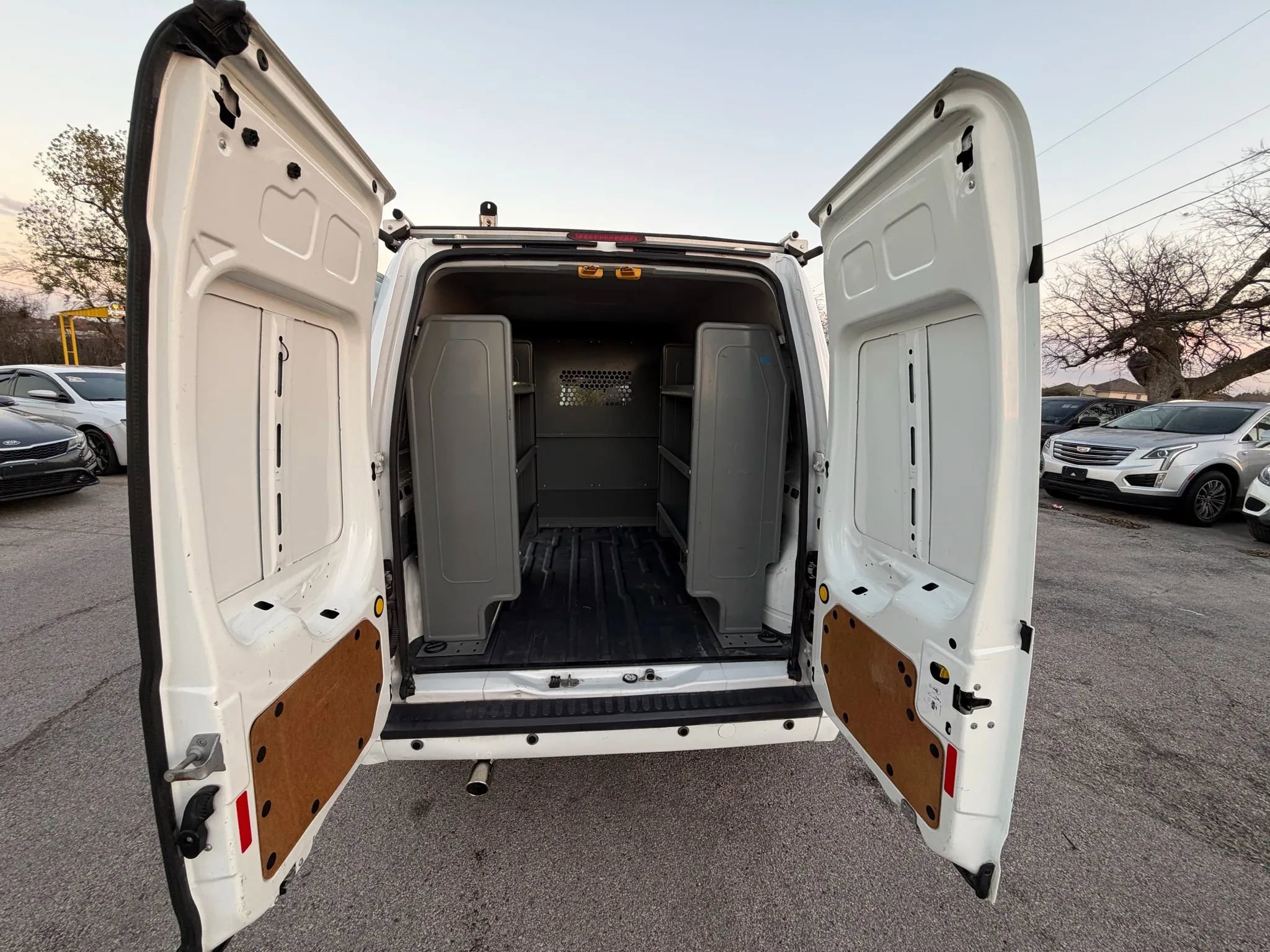 Used 2013 Ford Transit Connect XLT image 15